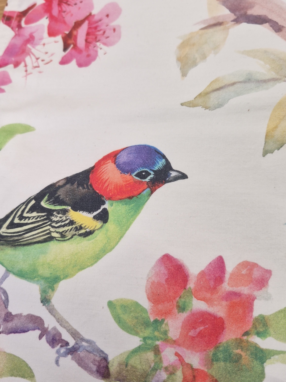 Michel Design Works Bird Song Hunting Creek 60" Table Runner Vibrant Cotton - Picture 7 of 12
